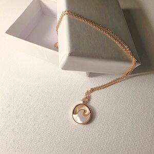 Pura Vida Mother Of Pearl Rose Gold Wave Necklace